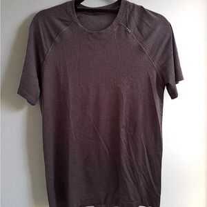 Lululemon Swiftly Tech Short Sleeve Crew
Heathered Black Unisex